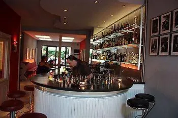 فندق Art Royal 3*