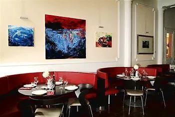 Art Royal Hotel 3*